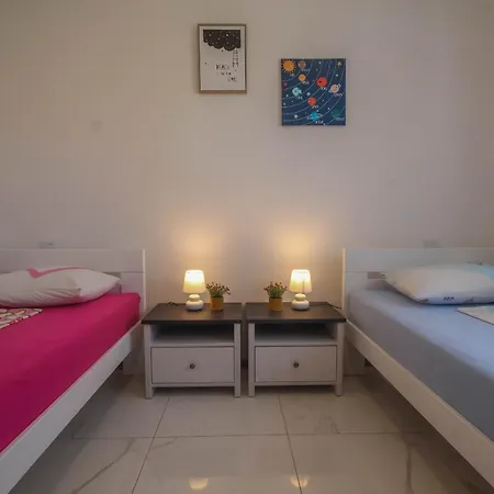 Essenza Rossa In Only 650 Meters From The *