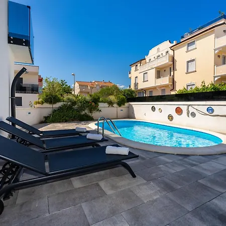 Вилла Essenza Rossa In Only 650 Meters From The