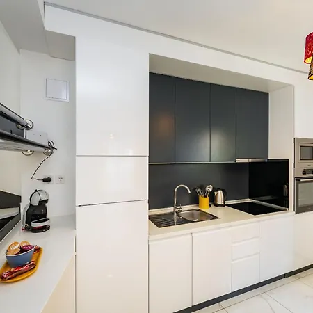 Essenza Rossa In Only 650 Meters From The Вилла *