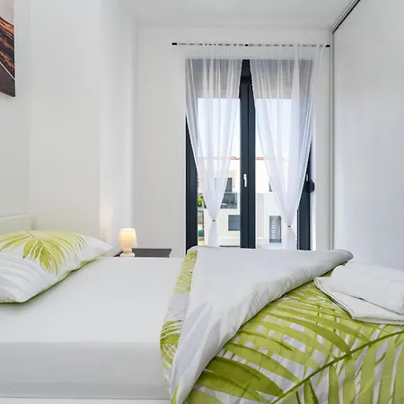 Βίλα Essenza Rossa In Only 650 Meters From The Βόντιτσε